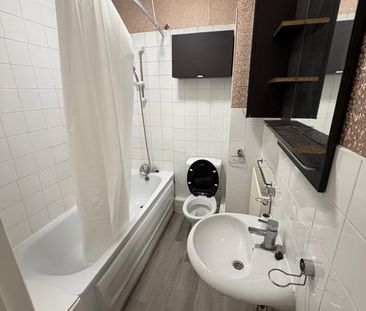 2 Bed Flat, Grange Park Road, E10 - Photo 5