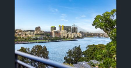 Two-bedroom apartment with spectacular views - Photo 3