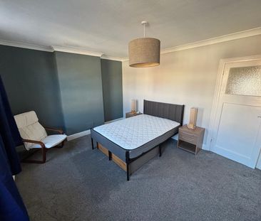 3 Bed Semi-Detached House, Vicarage Road, CR0 - Photo 5