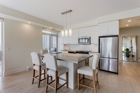 For Lease - 70 Roehampton Avenue Unit# 2014, Toronto, Ontario - Photo 2