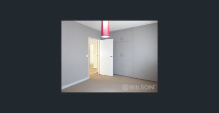 Positioned Perfectly - Photo 5