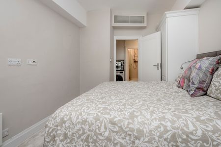 Berkeley Court, NW1 - Photo 5