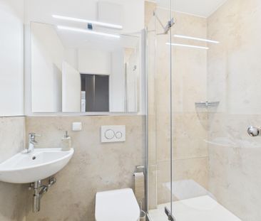 Lichtdurchflutetes Wohnhighlight mit perfekter Raumaufteilung & Balkon - Photo 3