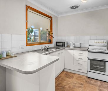 Three Bedroom Home - Photo 5