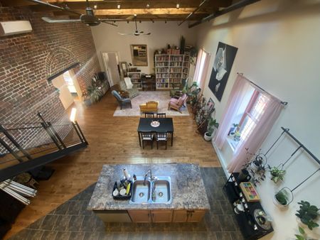 82 King Suite 403 - Photo 5