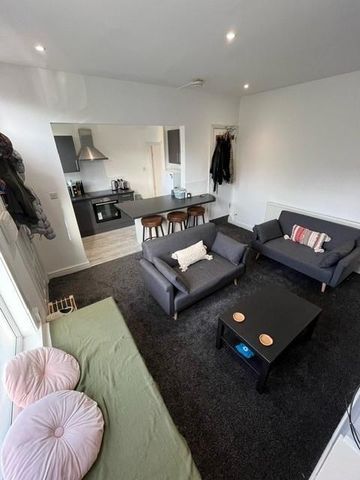 3 bedroom house to rent - Photo 3
