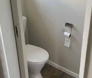 Affordable 3-Bedroom Home with Decent Garage - Photo 5
