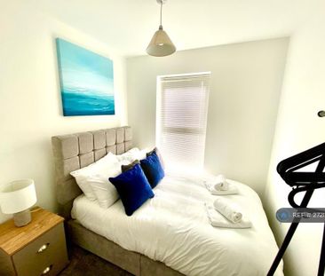 2 bedroom flat to rent - Photo 6