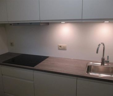Appartement te huur - Foto 3