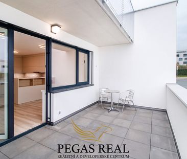 Pronájem bytu 1+kk 43 m² - Photo 1