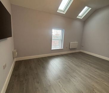 Studio Flat, Rimrose Road, L20 - Photo 1