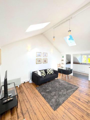 3 bedroom flat to rent - Photo 3