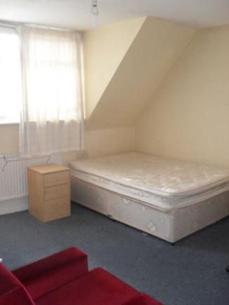 5 Bed - Pen Park Road, Southmead, Bristol, Bs10 5sb - Photo 4