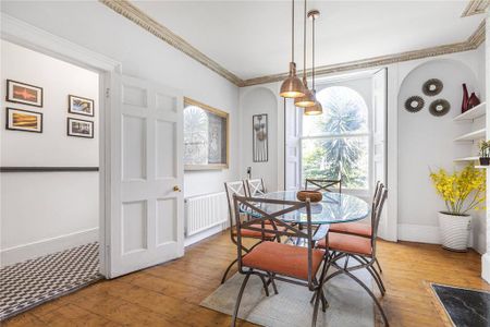 4 bedroom apartment to rent - Photo 5