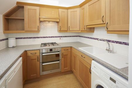 Studio to rent - Photo 5