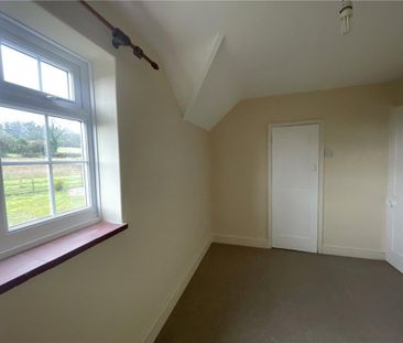 2 bedroom end of terrace house to rent - Photo 6