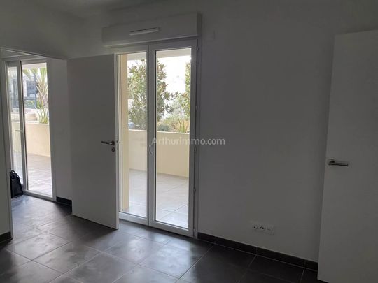 Location Appartement 2 pièces 44 m2 à Antibes - Photo 1