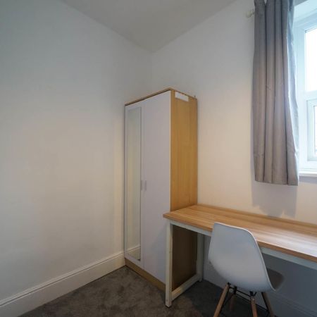 54 Hill Street - Photo 3