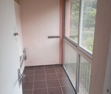 Location Appartement 4 pièces 76m² LES PENNES MIRABEAU 13170 - Photo 5
