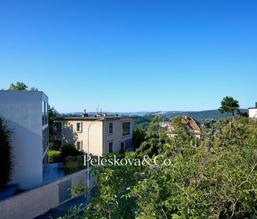 Pronájem domu 300 m² s pozemkem 475 m² - Фото 1