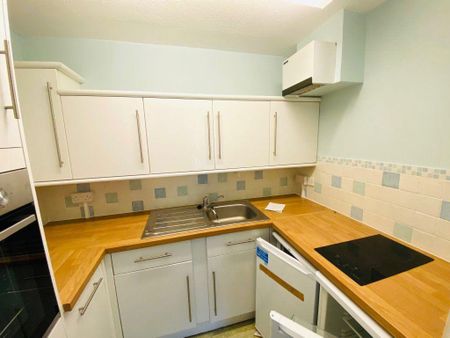 1 bedroom flat to rent - Photo 4