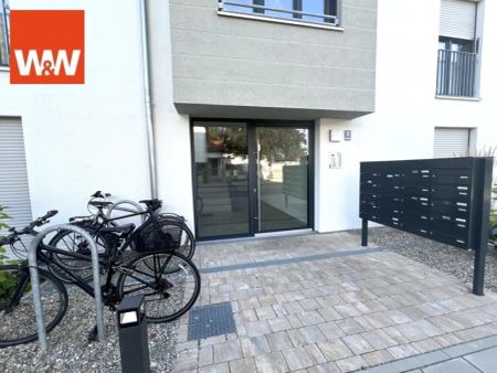 Erstbezug Premium Wohnung im Grünen mit Marken Einbauküche und großem Südwestbalkon - Foto 3