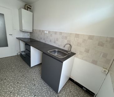 Location Appartement 3 pièces 52m² AGEN 47000 - Photo 2