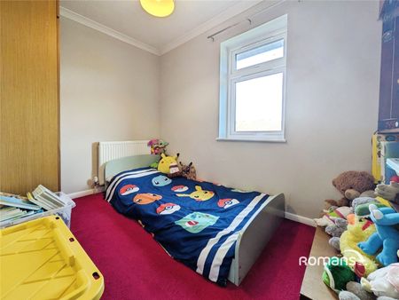 4 bedroom house to rent - Photo 2