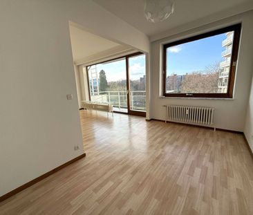 Charmante en recent gerenoveerde studio met slaaphoek en terras. - Foto 2