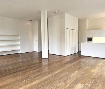 Appartement te huur in Ukkel voor € 3.750 met 3 slaapkamers - Foto 2