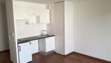 Location Appartement 2 pièces 43m² BRUGES 33520 - Photo 3
