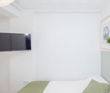 Carrer d'Escalante, Valencia, Valencian Community 46011 - Photo 2