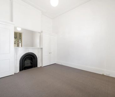 Light-Filled Home in Prime Location! - Photo 2