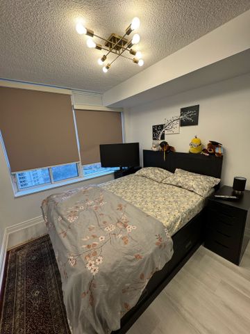 For Lease - 310 Burnhamthorpe Road Unit# 1810, Mississauga, Ontario - Photo 3