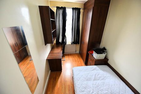 6 bedroom house to rent - Photo 3