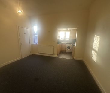 69, Norris Street, Preston - Photo 1