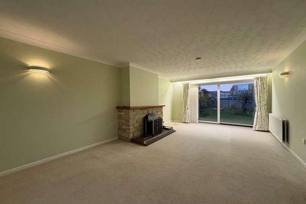 Corfe Castle, BH20 - Photo 1