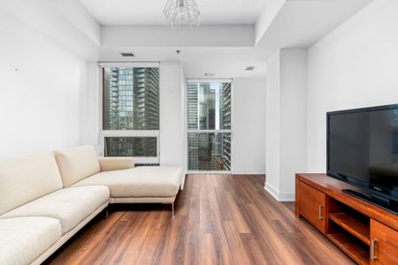 For Lease - 318 Richmond Street Unit# 2307, Toronto, Ontario - Photo 5