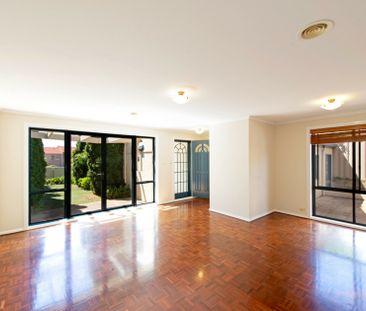 Family Home In Heart Of Bruce - Photo 2