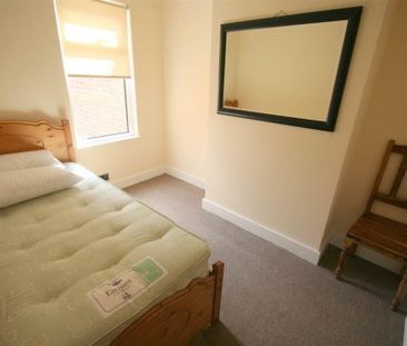 4 Willowholme Drive, Belfast, BT6 8PA - Photo 1