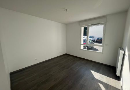 Appartement T2 à EYBENS - Photo 3