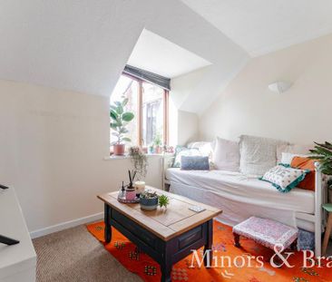 2 bedroom terraced house to rent - Photo 5