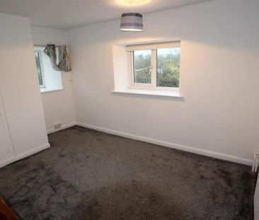 4 bedroom farm house to rent - Photo 3