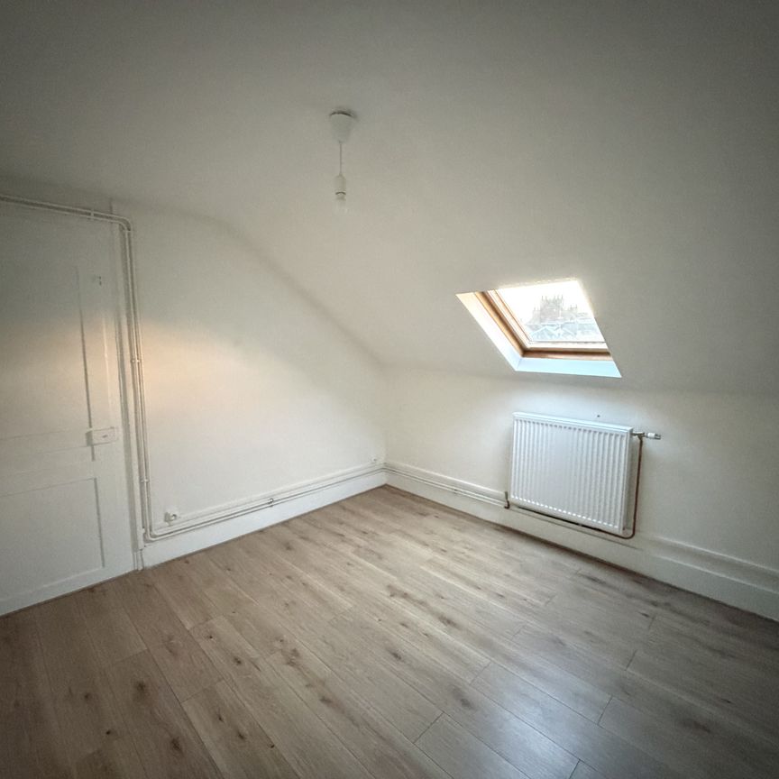 Location Appartement 2 pièces 34m² AMIENS 80000 - Photo 1