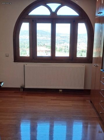 Μεζονέτα 250 τ.μ. προς ενοικίαση - Photo 3