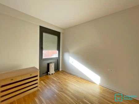Piso de alquiler en Carrer de Jacinto Benavente, 19, Sant Gervasi- Galvany - Photo 4