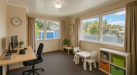 Cosy Three-Bedroom Home in Quiet Cul-de-Sac - Photo 5