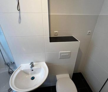 Tolle helle 2 Zimmer Wohnung mit BALKON - Photo 6