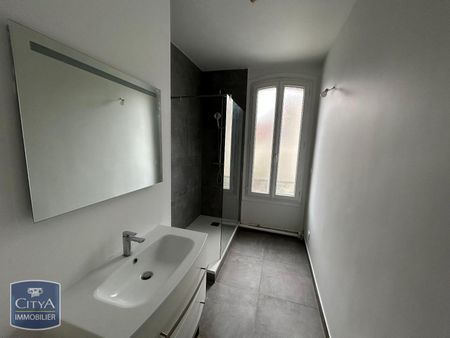 Location Maison 5 pièces 93m² CREIL 60100 - Photo 2