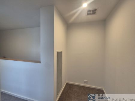 BEAUTIFUL MODERN HOME WITH A VIEW - Photo 4